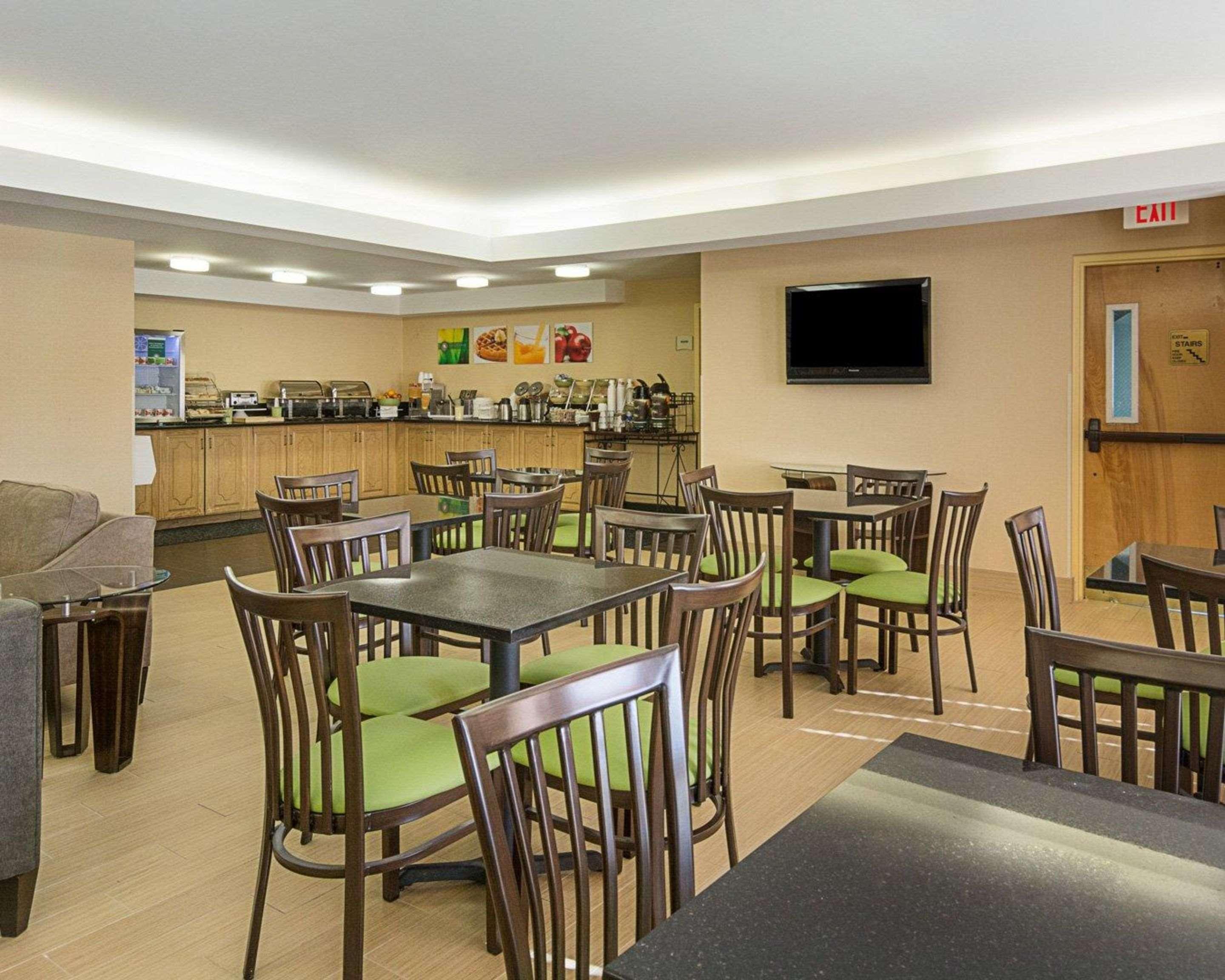 Quality Inn Richmond Airport Sandston Εξωτερικό φωτογραφία