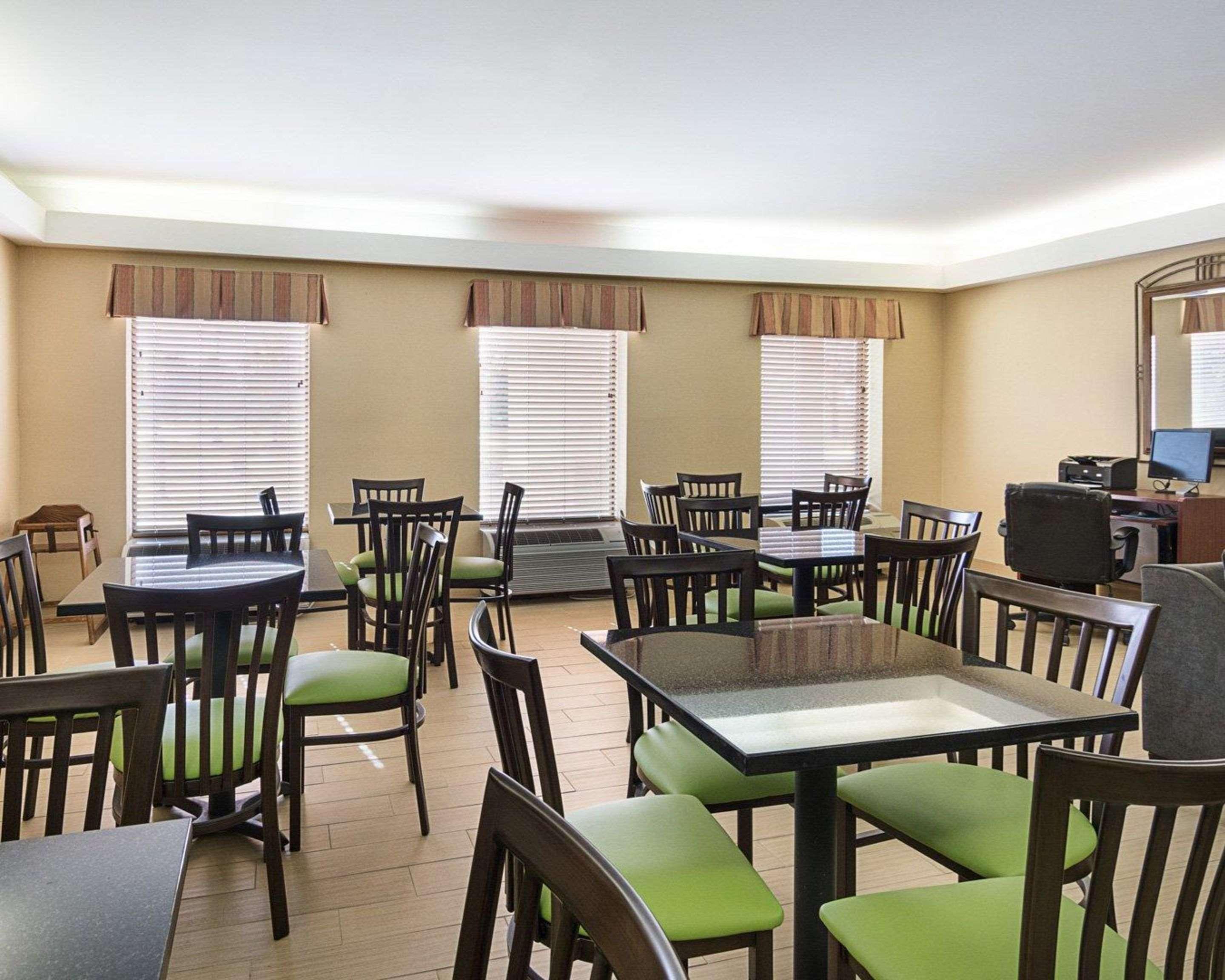Quality Inn Richmond Airport Sandston Εξωτερικό φωτογραφία